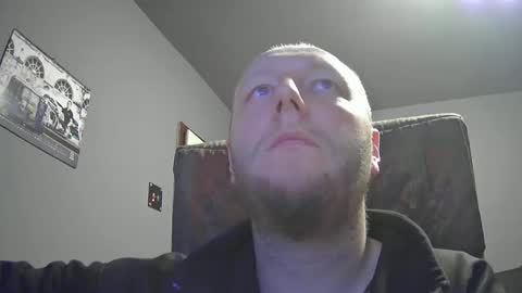 Snapshot of lover582553 chatting on January 19, 1:12 pm lover582553 online show from January 19, 1:12 pm