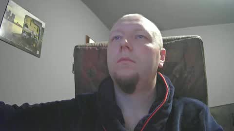 Snapshot of lover582553 chatting on February 21, 4:40 am lover582553 online show from February 21, 4:40 am