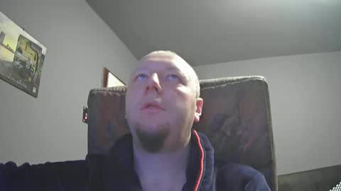 Snapshot of lover582553 chatting on February 22, 5:02 am lover582553 online show from February 22, 5:02 am