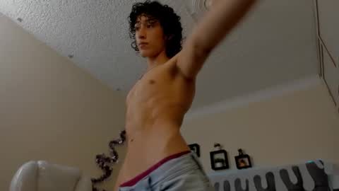 loverboy8_ online show from December 12, 9:51 am