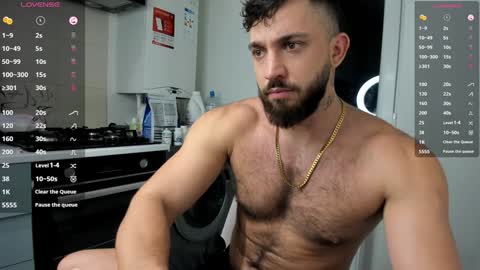 Snapshot of lovermike_ chatting on December 9, 8:54 pm Mike online show from December 9, 8:54 pm