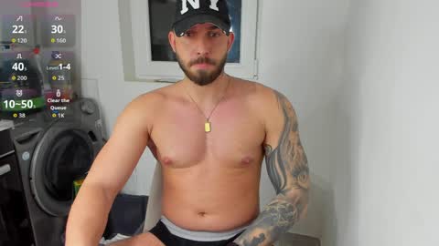 Snapshot of lovermike_ chatting on April 2, 6:49 pm Mike online show from April 2, 6:49 pm