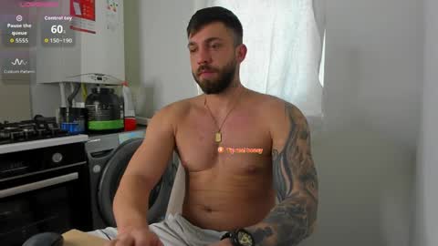 Snapshot of lovermike_ chatting on April 6, 5:41 am Mike online show from April 6, 5:41 am