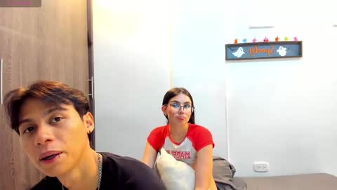 Lovers Clover X online show from November 4, 12:43 am