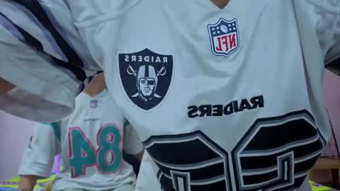 sofia and bryan online show from October 27, 7:12 am