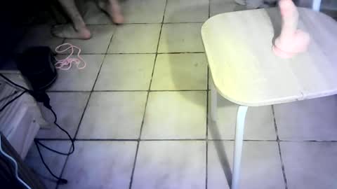 Snapshot of lovesex2211 chatting on July 5, 3:02 am lovesex2211 online show from July 5, 3:02 am