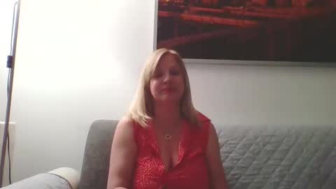 Marlyn online show from September 25, 9:07 pm