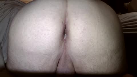 Snapshot of lovesurass2 chatting on January 5, 11:19 pm lovesurass2 online show from January 5, 11:19 pm