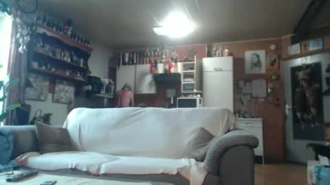 aaron online show from April 20, 2:09 pm