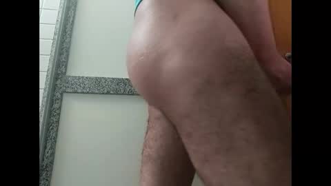 Snapshot of lovetobeseen1000 chatting on September 18, 2:41 pm Lovetobeseen online show from September 18, 2:41 pm