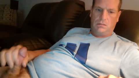 Snapshot of lovetocum37 chatting on September 17, 4:19 pm lovetocum37 online show from September 17, 4:19 pm