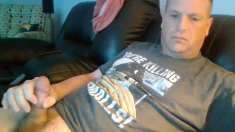 Snapshot of lovetocum37 chatting on April 26, 1:09 pm lovetocum37 online show from April 26, 1:09 pm