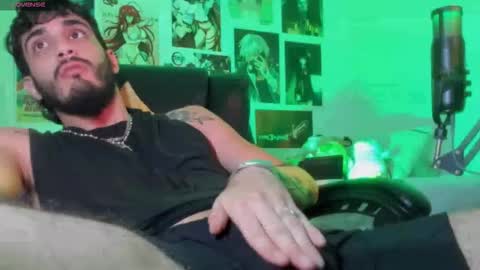 lovexjuxn77 online show from January 10, 9:30 pm