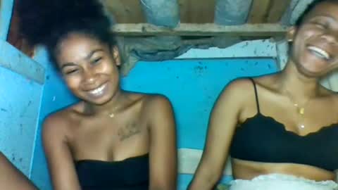 loveyou751 online show from April 13, 10:48 pm