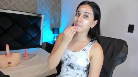 Darcy online show from March 1, 12:23 pm