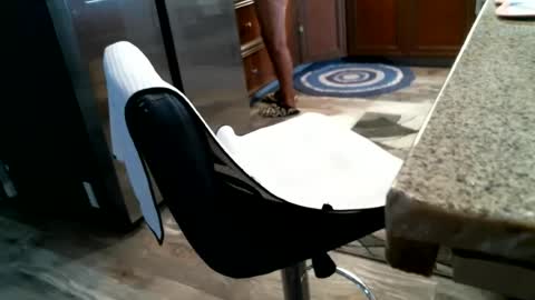 lovingcouple1969 online show from June 30, 1:56 pm
