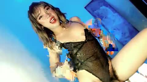 Snapshot of lovingmonaru969 chatting on January 28, 1:05 pm Lovingmonaru969 online show from January 28, 1:05 pm