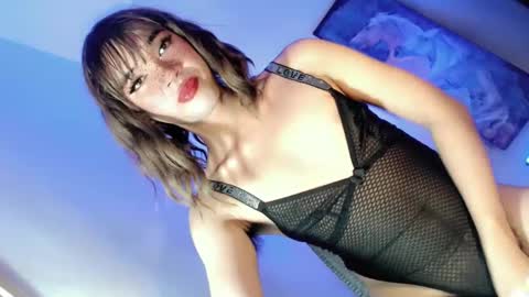 Snapshot of lovingmonaru969 chatting on January 29, 1:38 pm Lovingmonaru969 online show from January 29, 1:38 pm