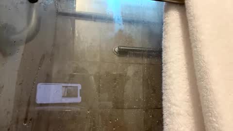 Snapshot of lovinreach chatting on December 27, 4:32 pm lovinreach online show from December 27, 4:32 pm