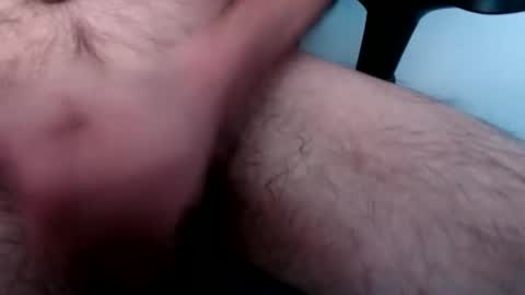 Snapshot of lreed090 chatting on December 20, 10:32 pm lreed090 online show from December 20, 10:32 pm