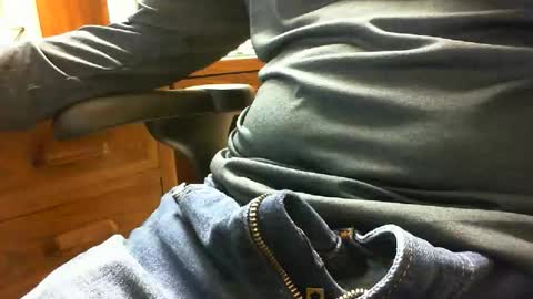 Snapshot of ltj54 chatting on October 31, 4:41 pm ltj54 online show from October 31, 4:41 pm