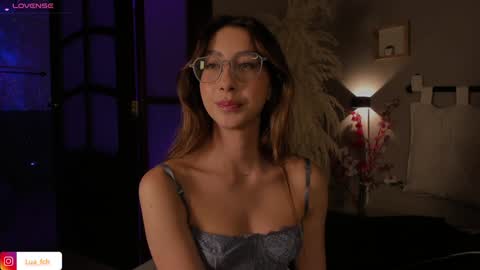 Snapshot of lua_ferch_ chatting on December 23, 3:55 pm ---Goys incredible photographs online show from December 23, 3:55 pm