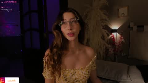 Snapshot of lua_ferch_ chatting on December 24, 1:50 pm ---Goys incredible photographs online show from December 24, 1:50 pm