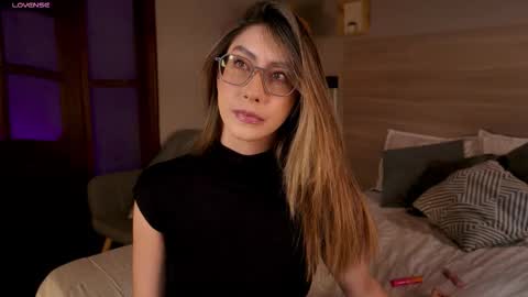  ---Goys incredible photographs online show from October 25, 12:56 pm