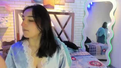 Snapshot of lua_sun_ chatting on July 5, 3:34 am LUA online show from July 5, 3:34 am