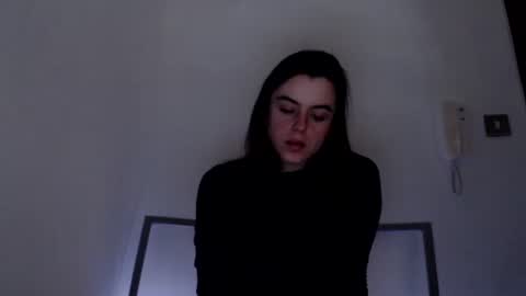 luana online show from December 13, 10:23 pm