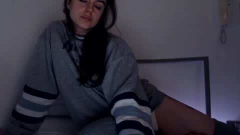 luana online show from January 19, 1:21 am