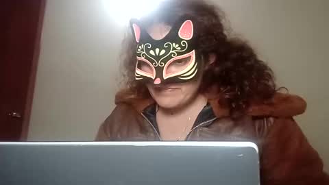 luanapowerful online show from February 27, 4:52 am