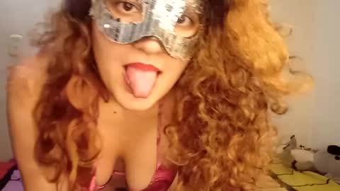 luanapowerful online show from September 9, 9:09 am