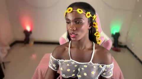 IG luana orq online show from November 7, 6:24 am