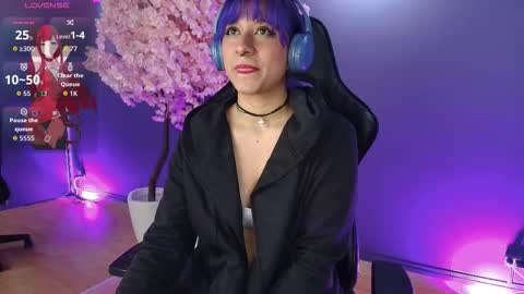 Luan online show from December 2, 12:43 pm