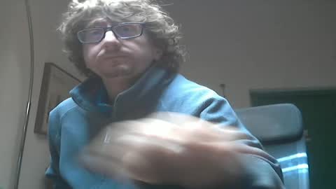 Snapshot of luca78_78 chatting on May 3, 8:53 am luca78 online show from May 3, 8:53 am