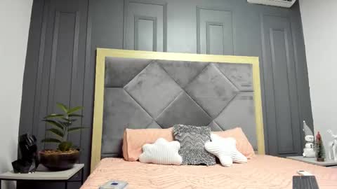 luca_morettii online show from November 27, 12:07 pm