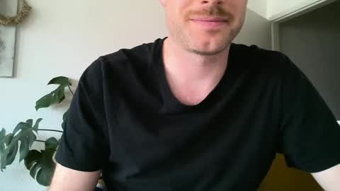 lucaaas301 online show from March 7, 3:31 pm