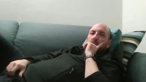 Luca online show from December 14, 8:02 pm