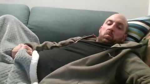 Luca online show from February 9, 6:56 pm