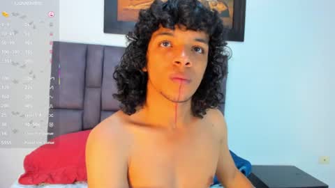 lucas_cruz1 online show from July 14, 2:49 am