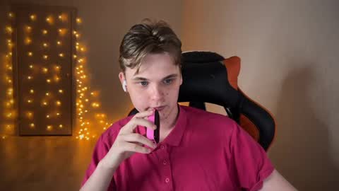 Lucas Gill online show from January 17, 10:34 pm