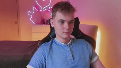 Lucas Gill online show from September 11, 2:55 am