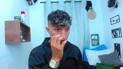 Snapshot of lucas_luxx1 chatting on January 17, 12:10 pm Lucas Luxx online show from January 17, 12:10 pm