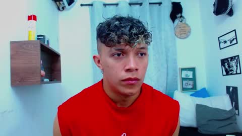 Snapshot of lucas_luxx1 chatting on January 18, 1:04 pm Lucas Luxx online show from January 18, 1:04 pm