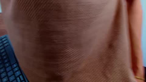 Snapshot of lucas_luxx1 chatting on February 7, 12:31 pm Lucas Luxx online show from February 7, 12:31 pm