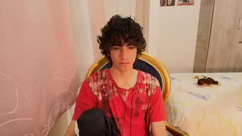 lucas_xo online show from November 4, 11:15 pm