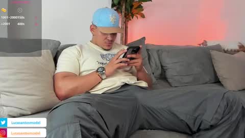 LUCA SANTOS online show from March 4, 3:44 am