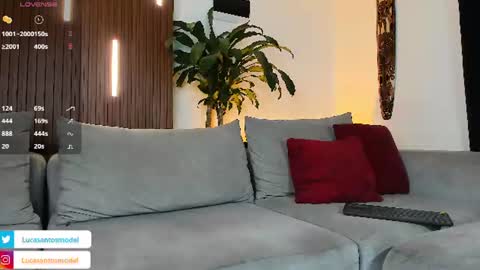 Snapshot of lucasanto_ chatting on July 9, 4:38 am LUCA SANTOS online show from July 9, 4:38 am