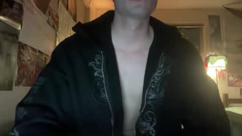 lucascrown online show from February 2, 6:45 am